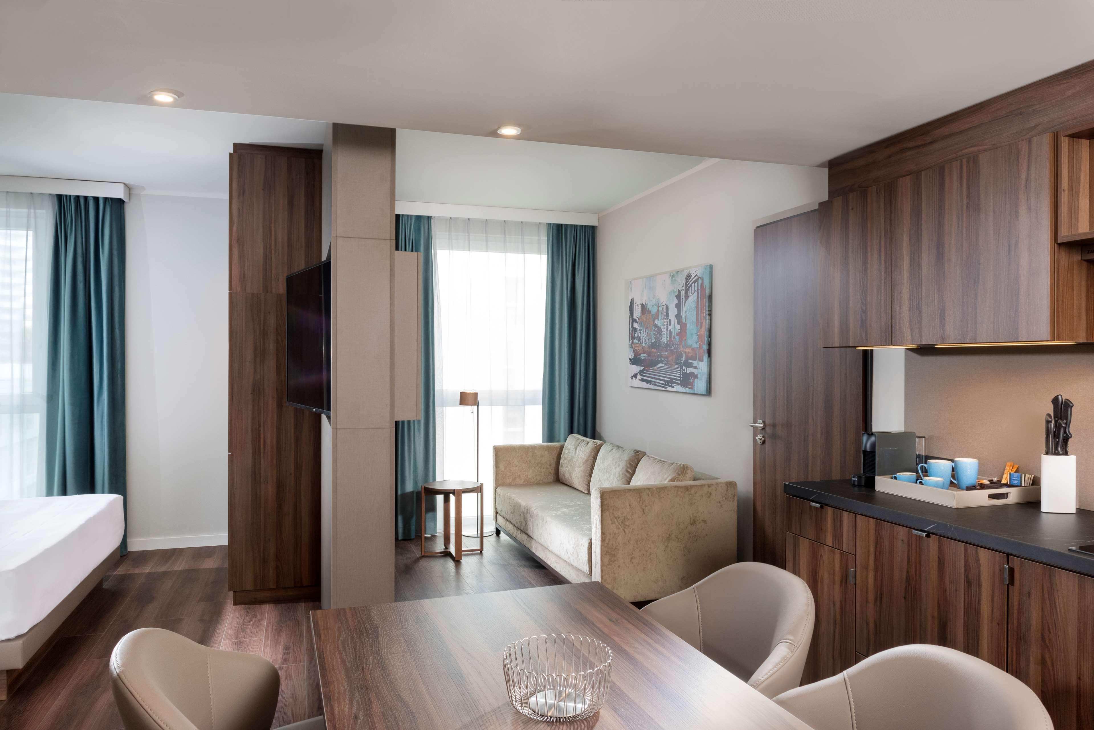 Отель Hyatt House Frankfurt Эшборн Экстерьер фото